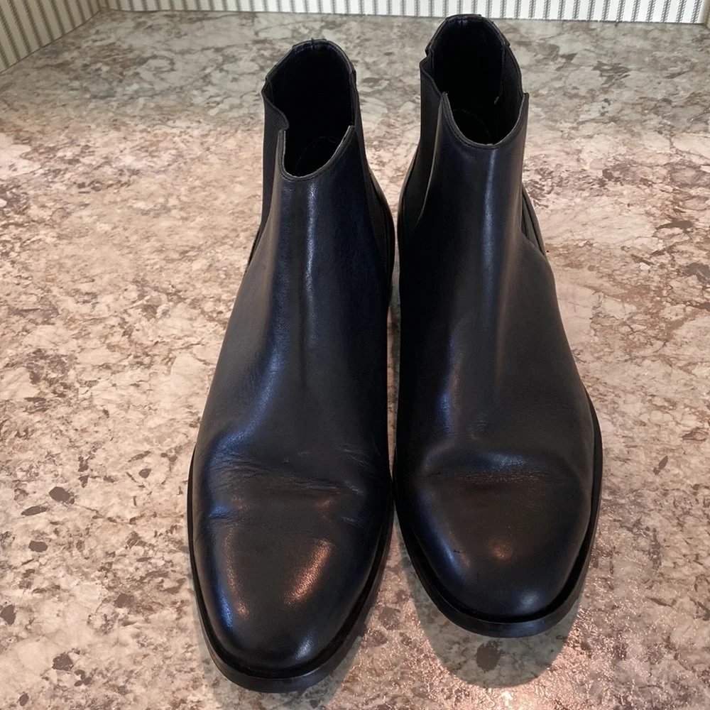 Aldo Men's Chelsea Dress Boot Size 8M